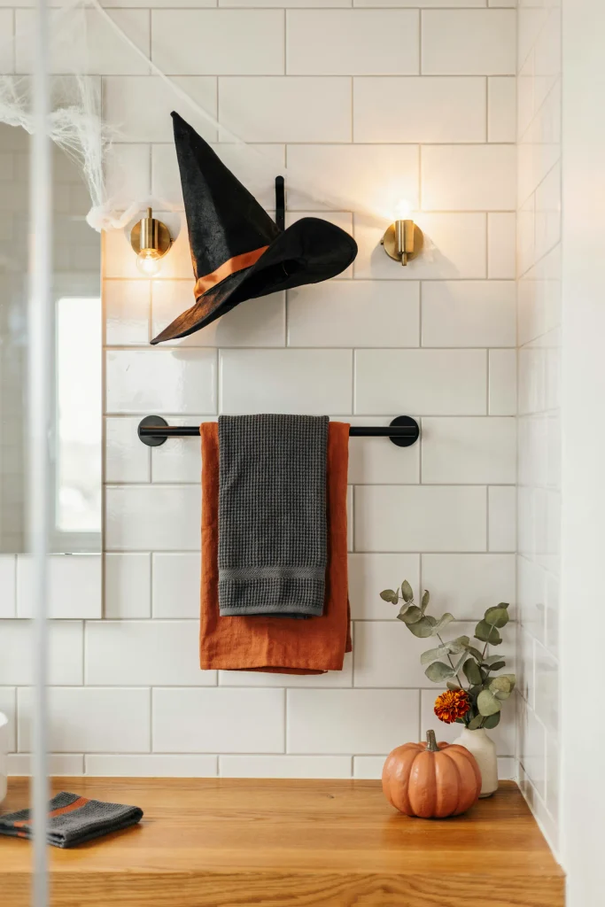 Witch Hat Towel Display
