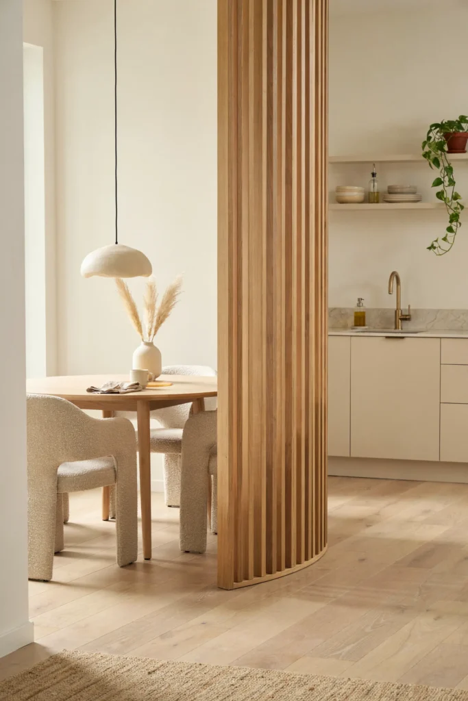 Curved Slat Divider